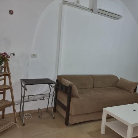 Tannous Aparthotel Хайфа Экстерьер фото