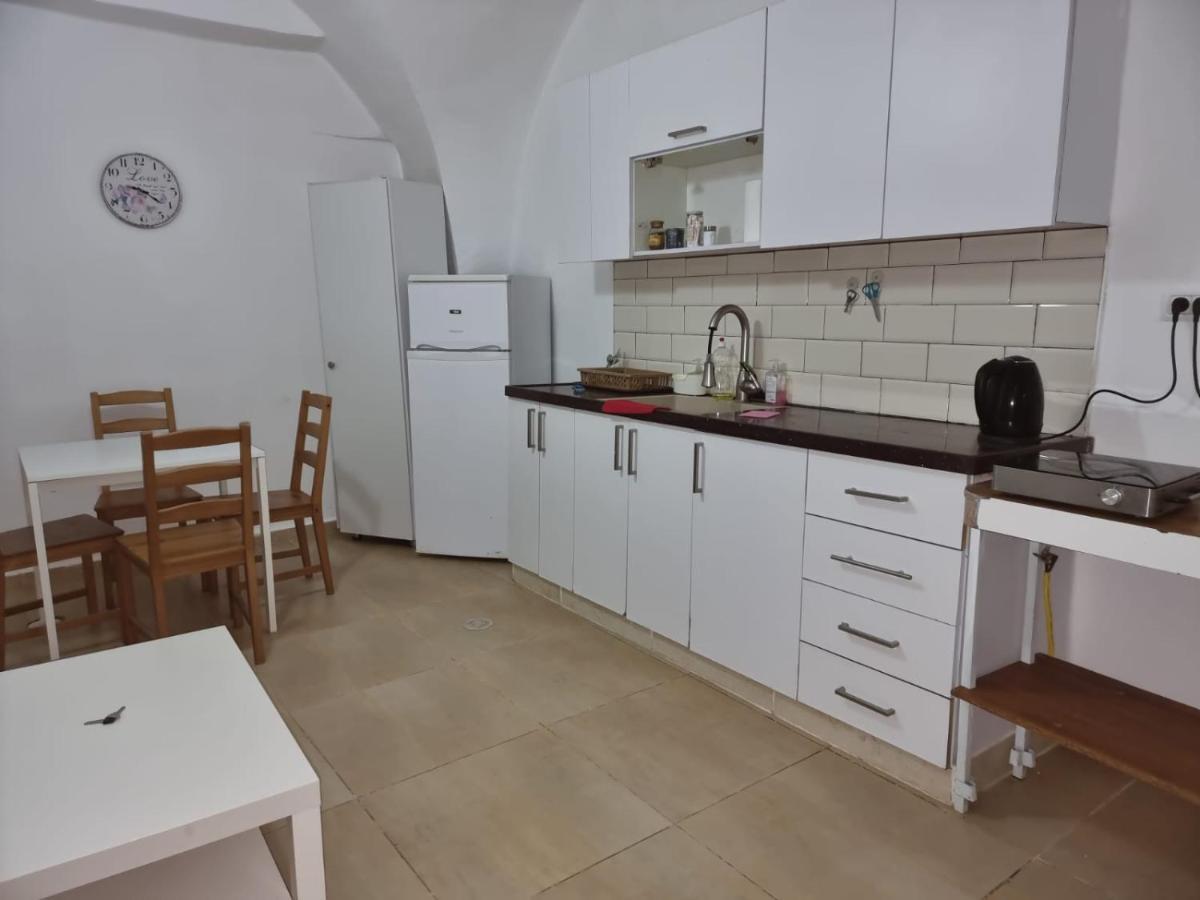 Tannous Aparthotel Хайфа Экстерьер фото